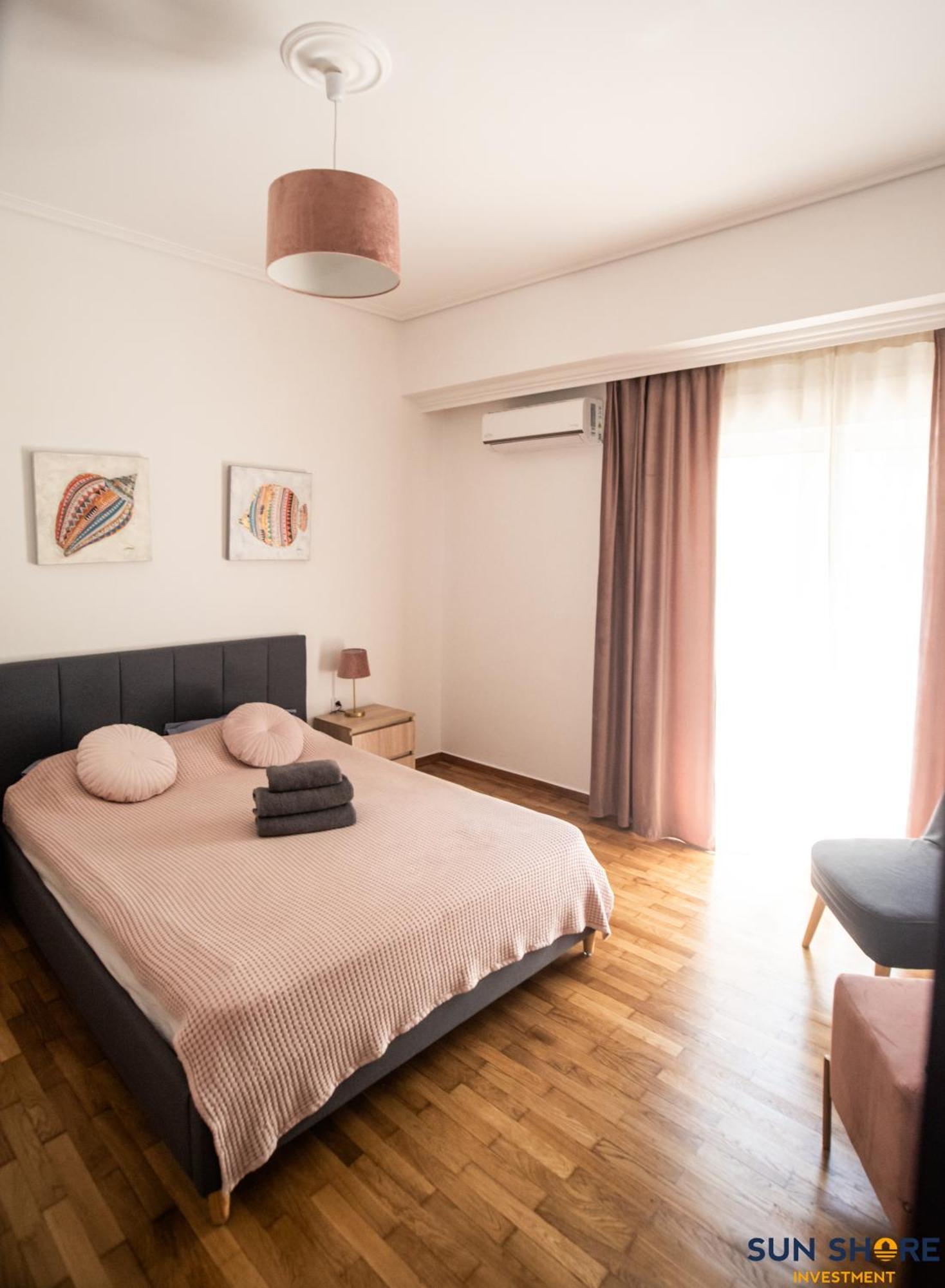 Explore Greece From Comfortable City Centre Apartment Chalkís Dış mekan fotoğraf